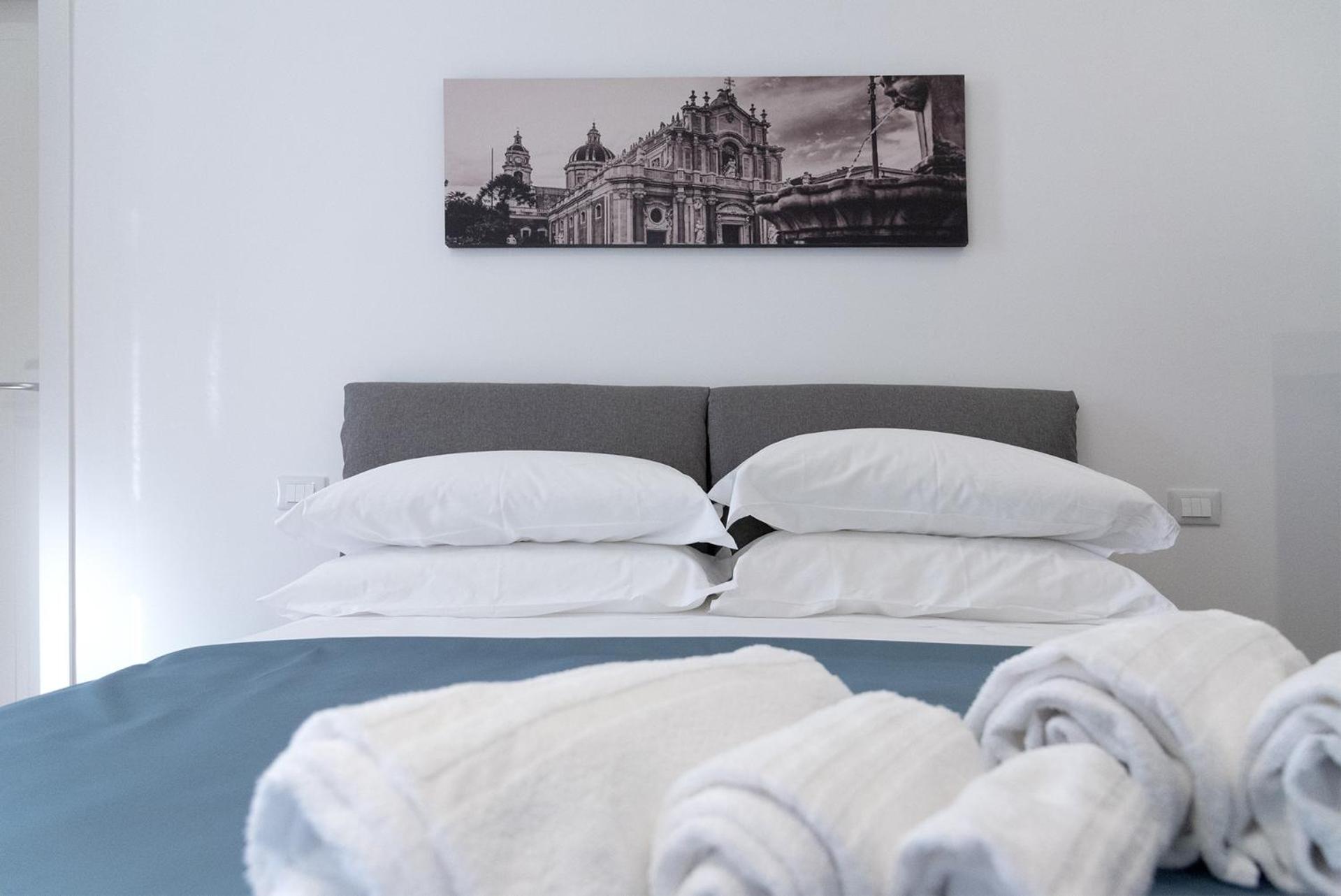 Civicocento Charming Rooms Catania Exteriör bild